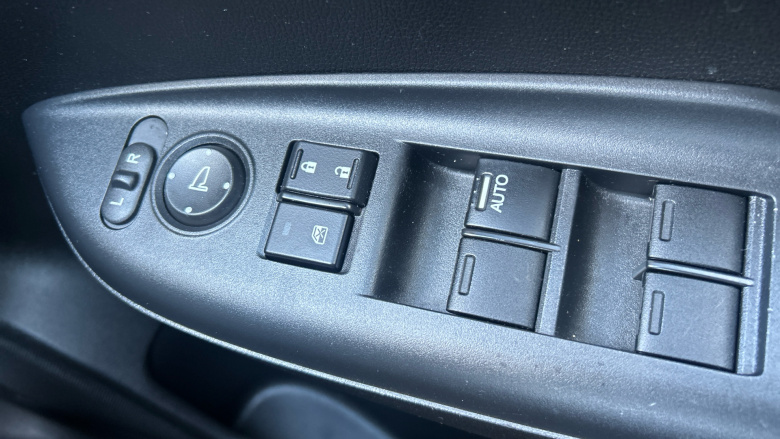 Honda Jazz 1.3 i-VTEC S 5dr CVT Petrol Hatchback